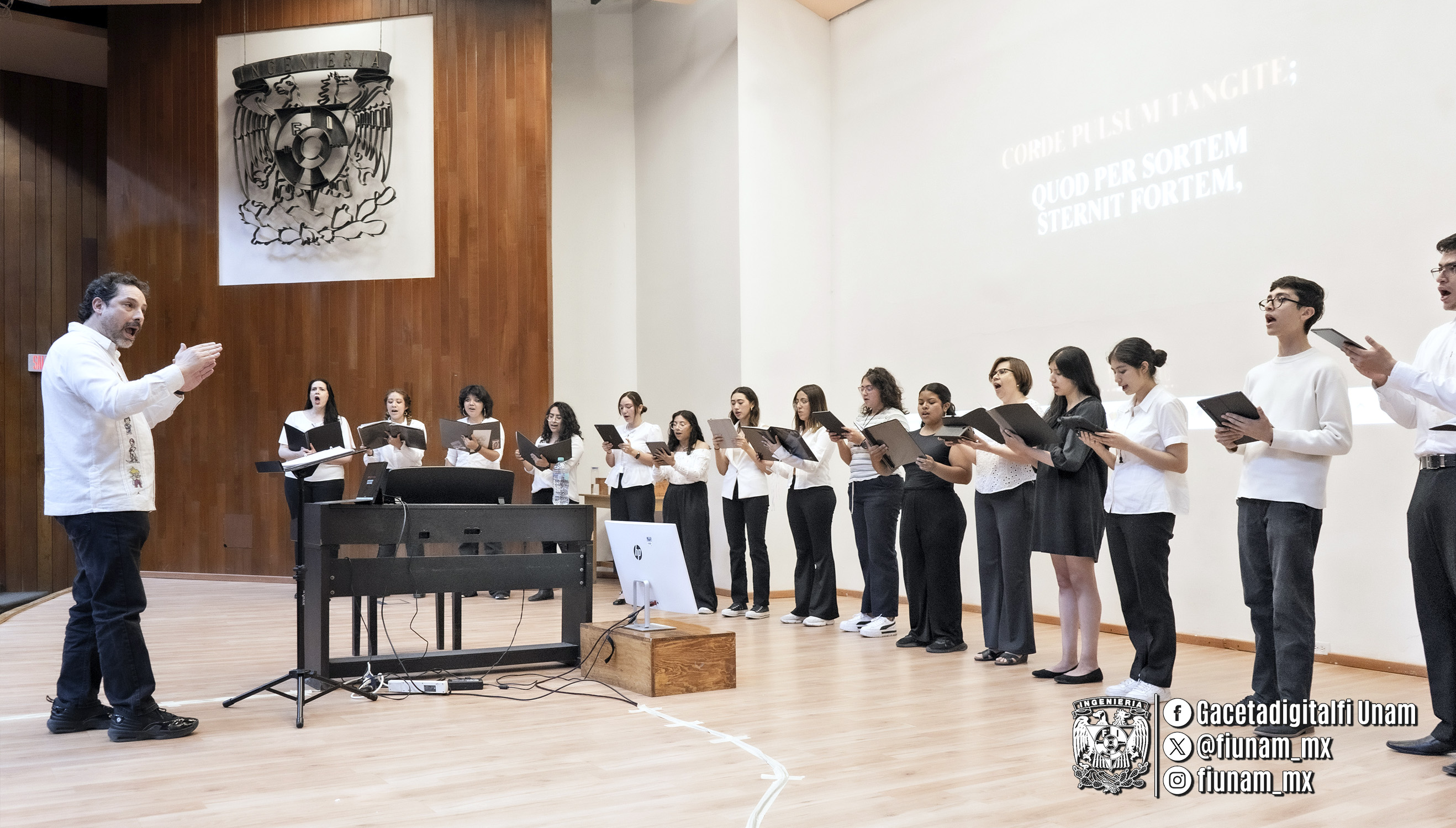 En Facultad de Ingeniería-UNAM, despedida del ciclo escolar con concierto didáctico del Coro Cantus Ingenii.