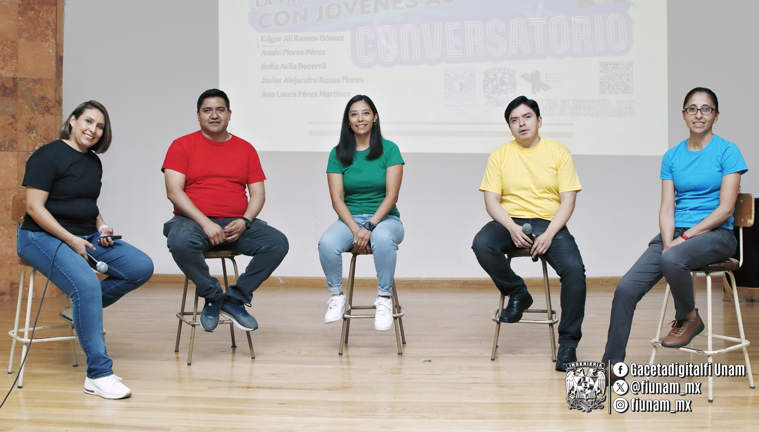 Jóvenes académicos charlan de ciencia