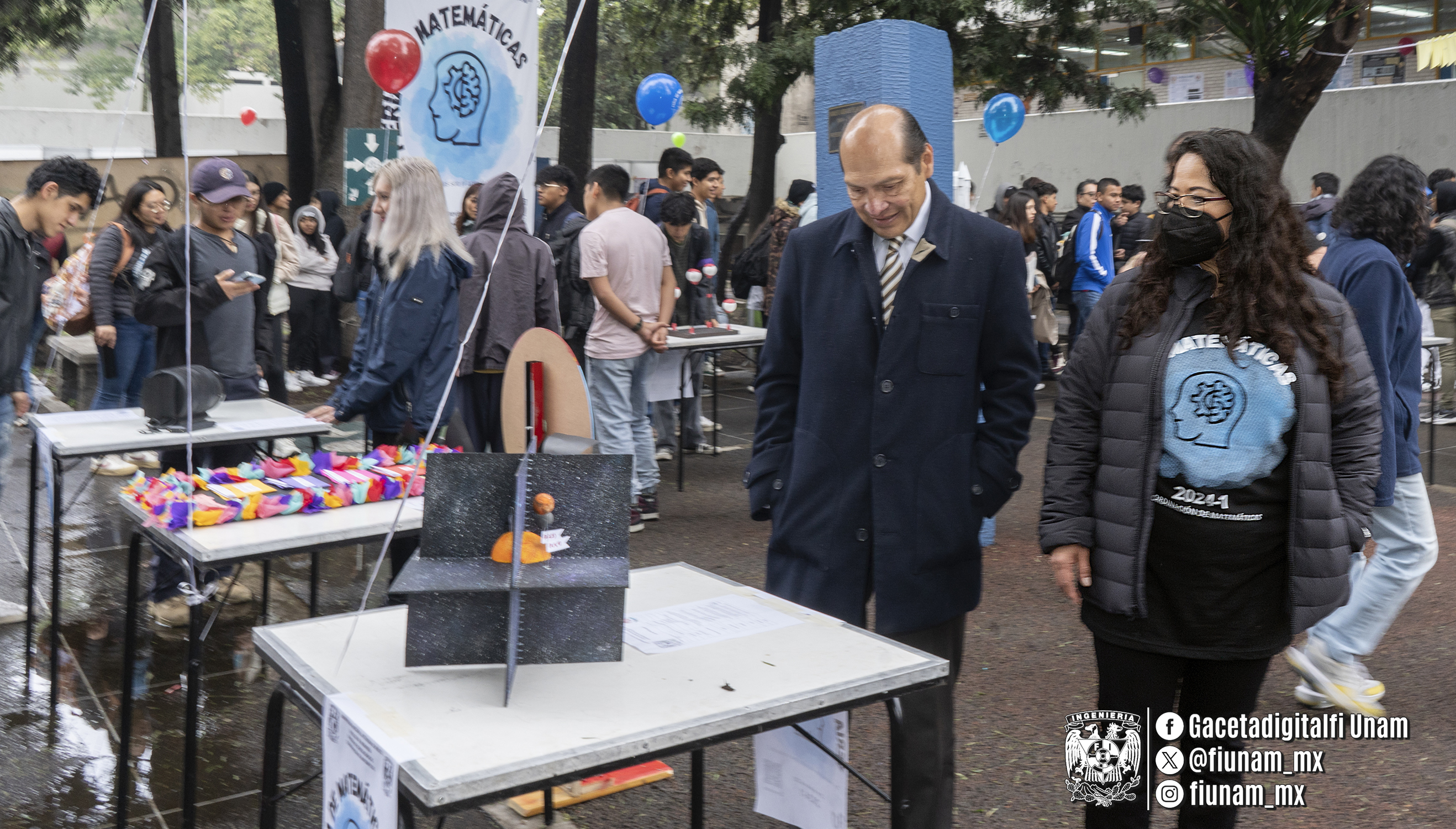 Primera Feria de Matemáticas en la FI